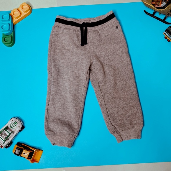 Janie and Jack Joggers 🏃 - Picture 1 of 4